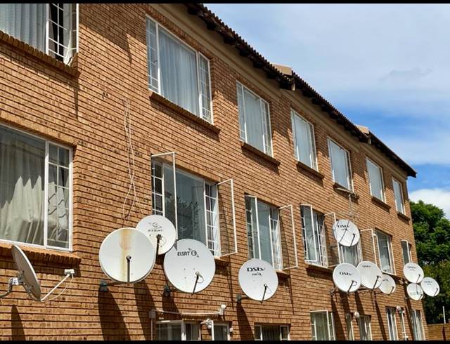 2 BEDROOM APARTMENT FOR SALE IN KENMARE